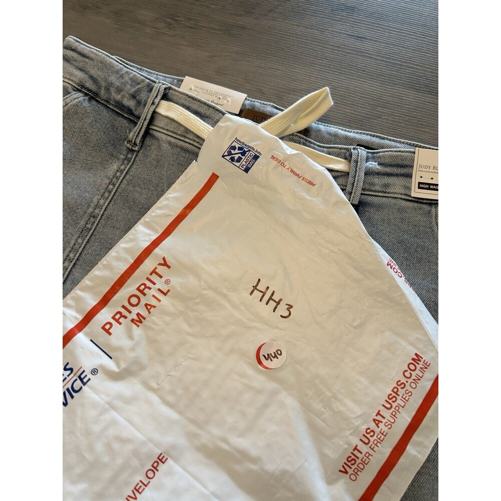 NEW! Judy Blue Jogger Jeans High Rise Light Wash Denim 15/32 Drawstring Waist - Picture 8 of 8
